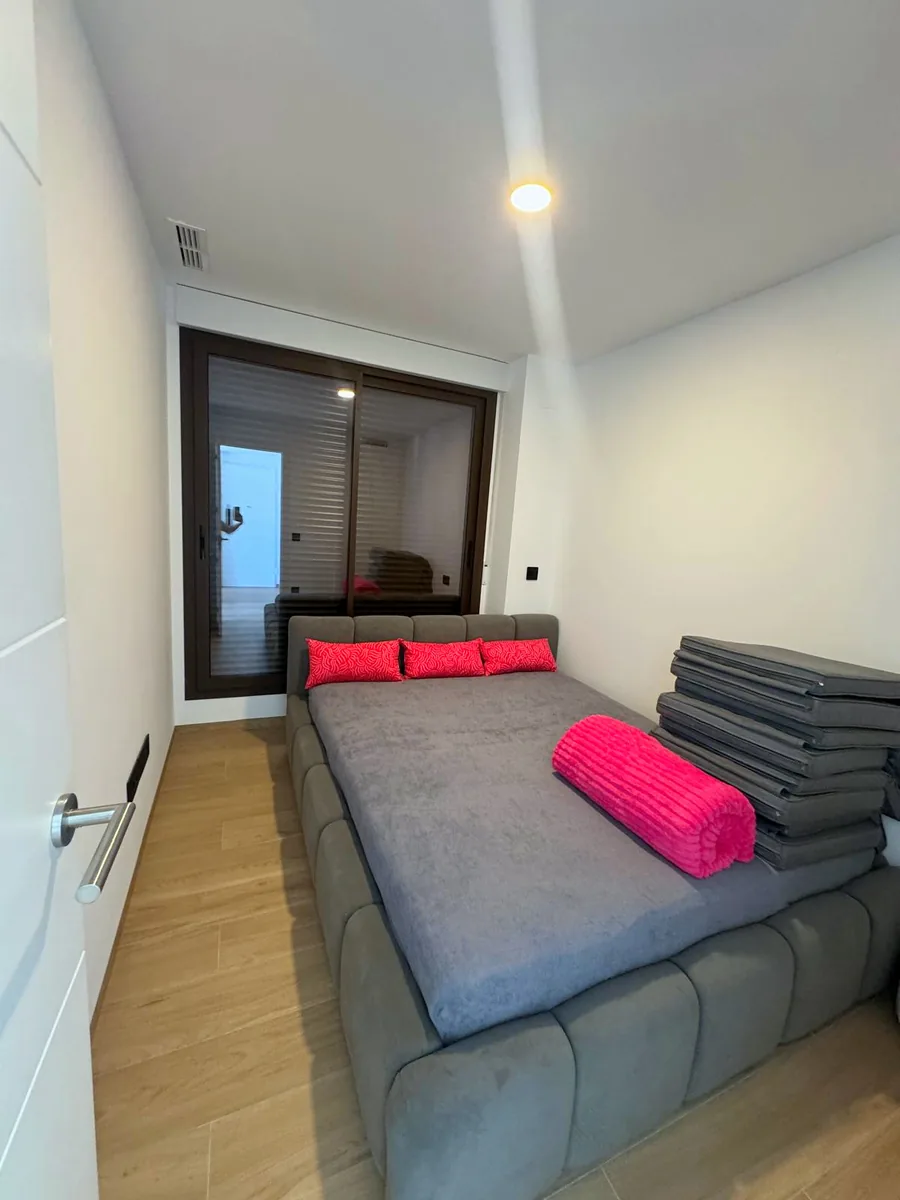 Apartament D: druga sypialnia